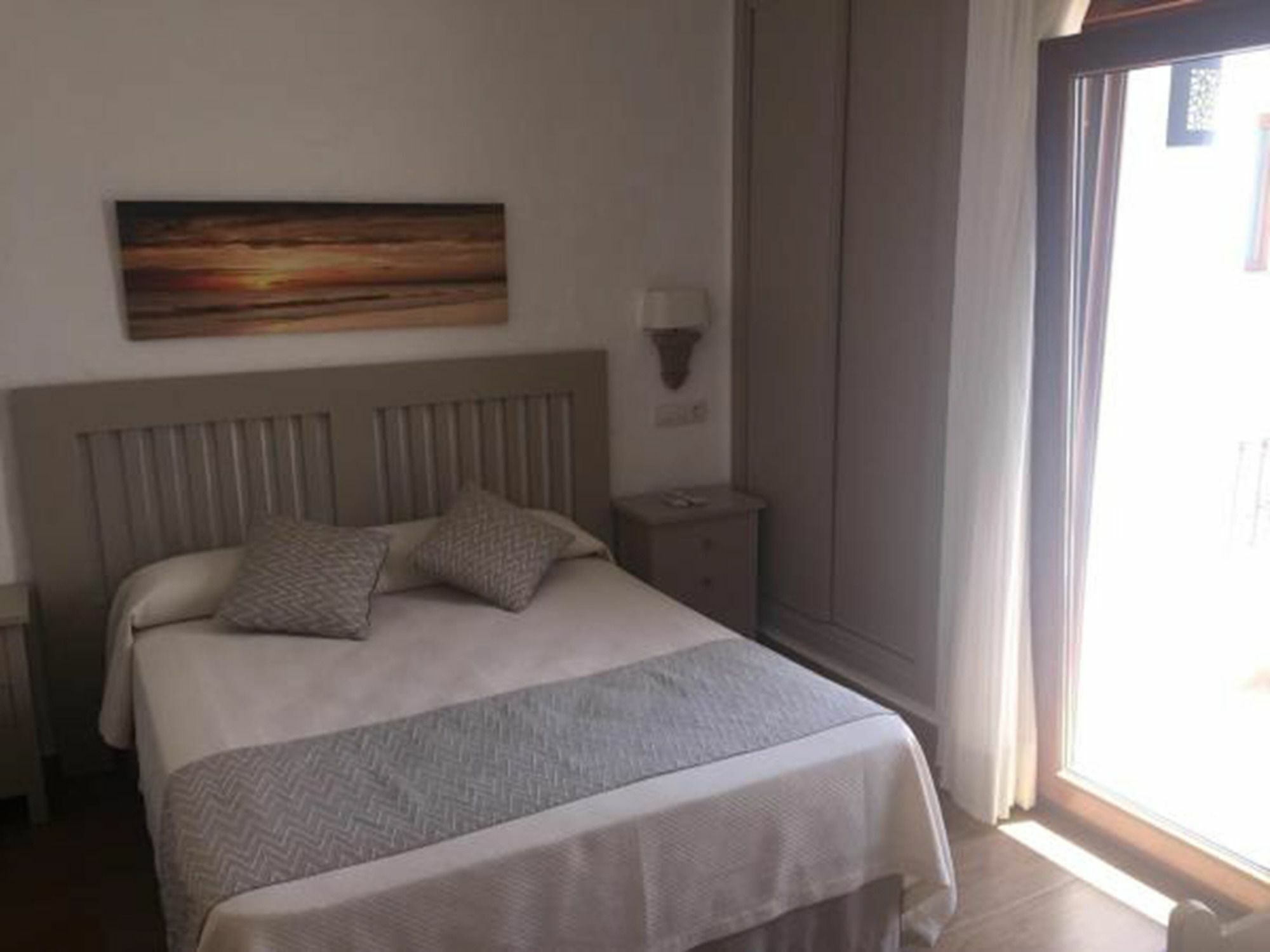 Hotel Almadraba Захара де лос Атунес Екстериор снимка